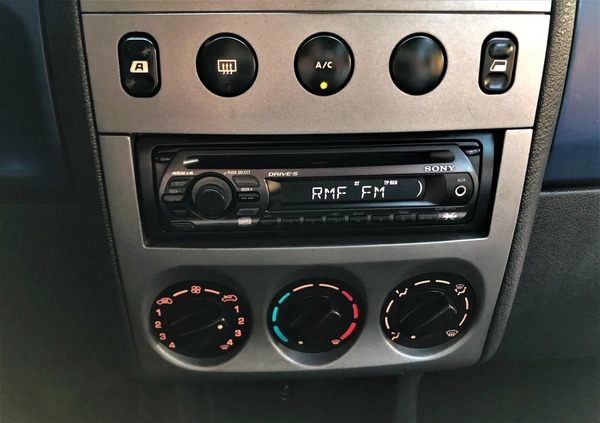 Peugeot Partner cena 8900 przebieg: 383592, rok produkcji 2007 z Pabianice małe 154